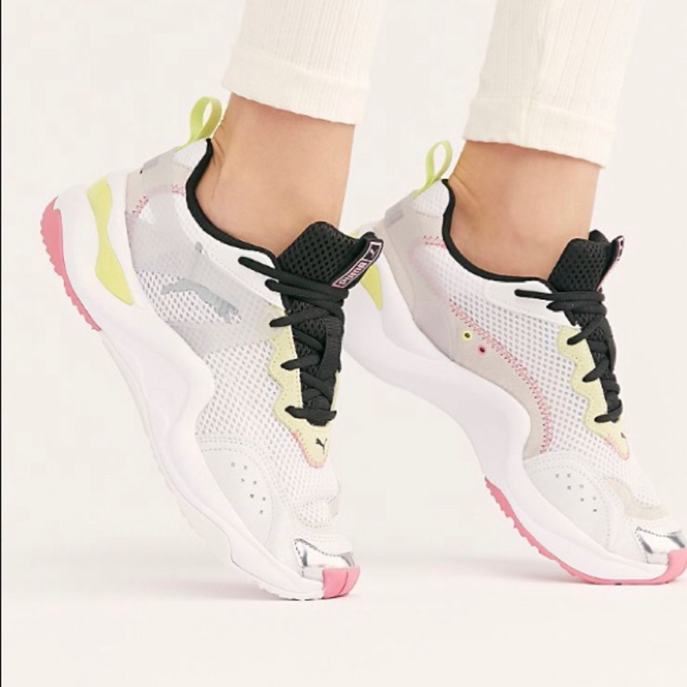 Puma Rise Contrast Sneaker size 9